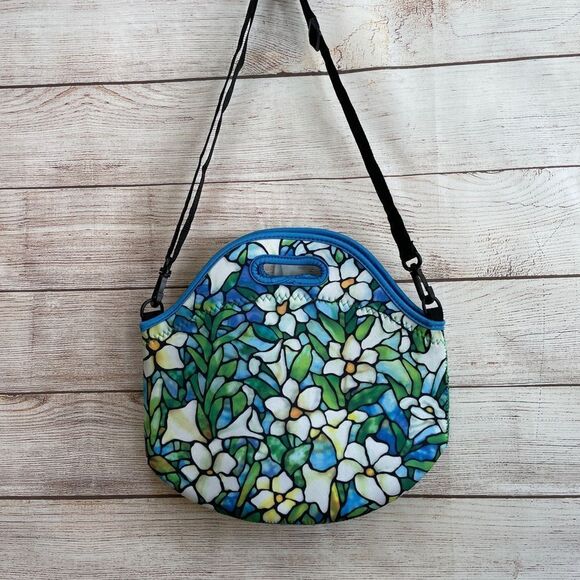 ACCENT BY RAIN CAPER LUNCH TOTE IN TIFFANY FIELD OF LILIES - Picture 4 of 6
